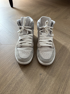 Air Jordan 1 Mid Particle Grey EU 40.5 + tasuta transport (2 foto / 6)