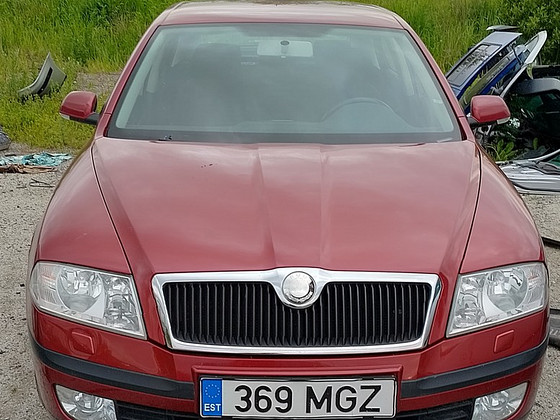 SKODA OKTAVIA 1,6 BENSIIN 75 KWT, VARUOSAD