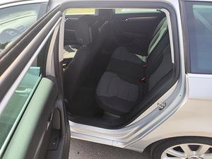 Volkswagen Passat (6 фото из 14)