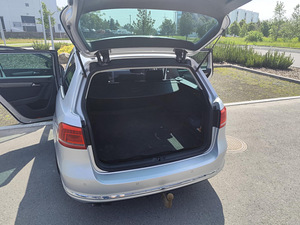 Volkswagen Passat (9 фото из 14)