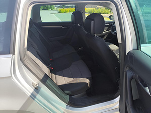Volkswagen Passat (11 фото из 14)