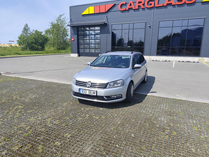 Volkswagen Passat (14 фото из 14)