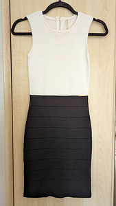 Платье Guess XS (1 фото из 3)