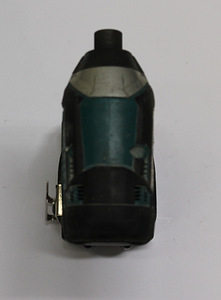 Akutrell Makita DTD152 + aku 4,0Ah (6 foto / 6)