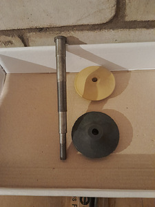 Veepump voll ja klapan (1 foto / 1)