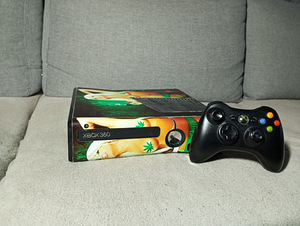Xbox 360 (1 фото из 4)