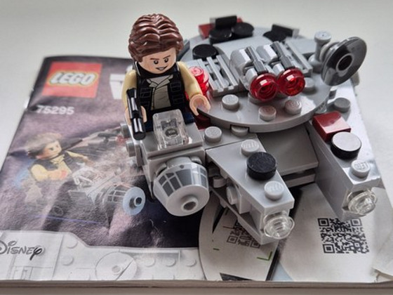 Millennium Falcon Microfighter 75295 - Star Wars - LEGO