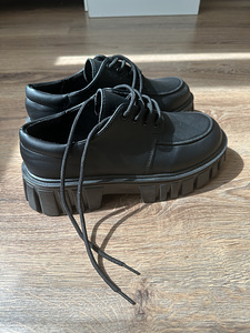 Loaferid (2 foto / 3)