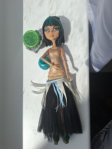 Monster high cleo (2 фото из 2)