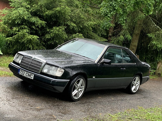 MB - CE 124 1989 300 авт!