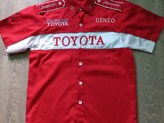 Рубашка TOYOTA размер М