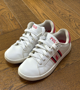 Ralph Lauren tüdrukute tossud. Suurus 30. (3 фото из 3)