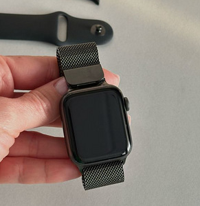 Продаются часы Apple Watch Series 6 в состоянии, близком к новому. Использовалис... (4 фото из 4)