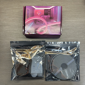 2 meetrit LED RGB neoon riba + pult (3 foto / 3)