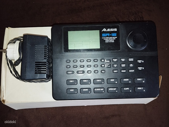 ALESIS SR16