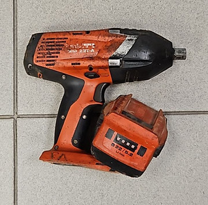Hilti SIW 22T-A (1 foto / 1)