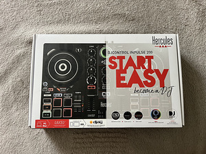 Hercules DJ controler! (1 фото из 2)