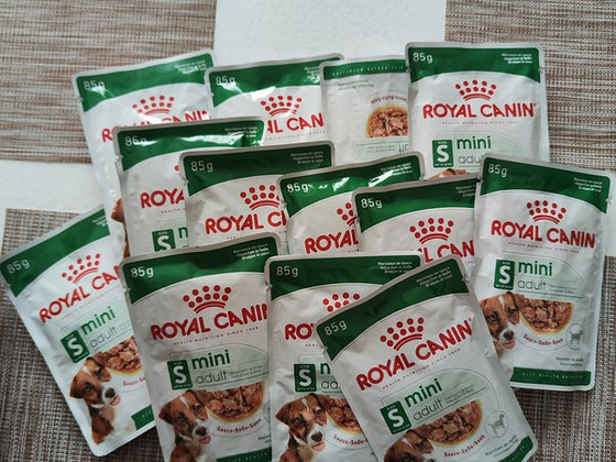 Royal Canin Wet Mini Adult