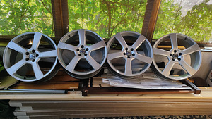 Volvo XC Original R20 (1 фото из 1)