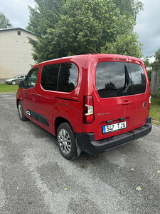 Citroen Berlingo N1 (7 фото из 13)