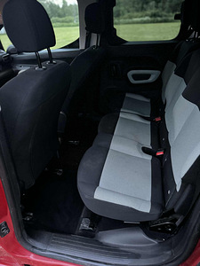 Citroen Berlingo N1 (13 фото из 13)