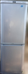 Холодильник Samsung (1 фото из 2)