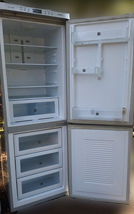 Холодильник Samsung (2 фото из 2)
