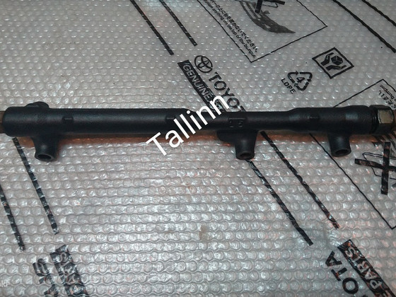 Toyota Land Cruiser 2381030060 8945812020