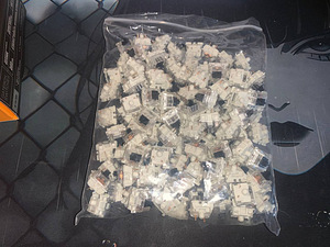 GLORIOUS GATERON MECHANICAL SWITCHES 120X BLACK COLOR (5 foto / 5)