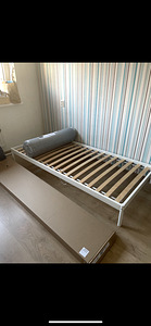 Кровать ikea 2 штуки 90x200sm (1 фото из 2)