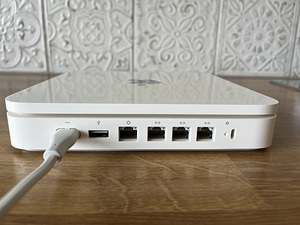 Apple AirPort Time Capsule 1TB (3 foto / 4)