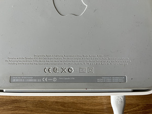Apple AirPort Time Capsule 1TB (4 foto / 4)