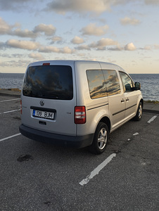 Vw caddy (6 фото из 7)