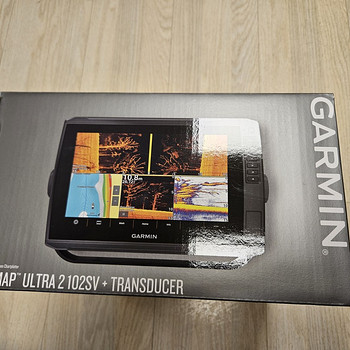 Garmin ECHOMAP Ultra 2 102sv + GT56 andur