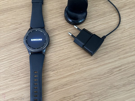 Samsung Gear S frontier