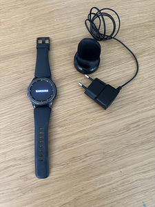 Samsung Gear S frontier (1 фото из 2)