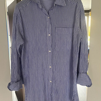 H&M helesinine triiksärk, size XS-S