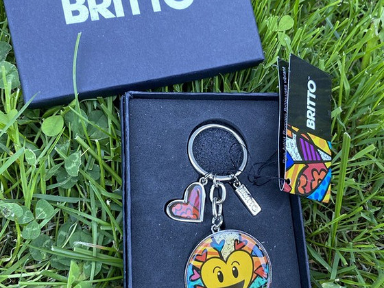 Romero Britto disain võtmehoidja