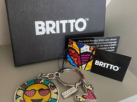 Romero Britto disain võtmehoidja