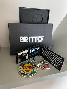 Romero Britto дизайн-брелок (6 фото из 6)