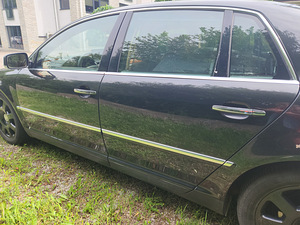 Volkswagen Phaeton (6 фото из 15)