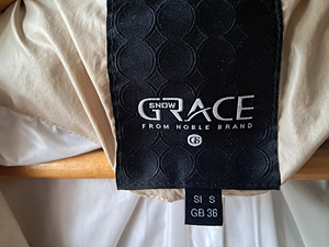 Куртка женская Snow Grace (7 фото из 10)
