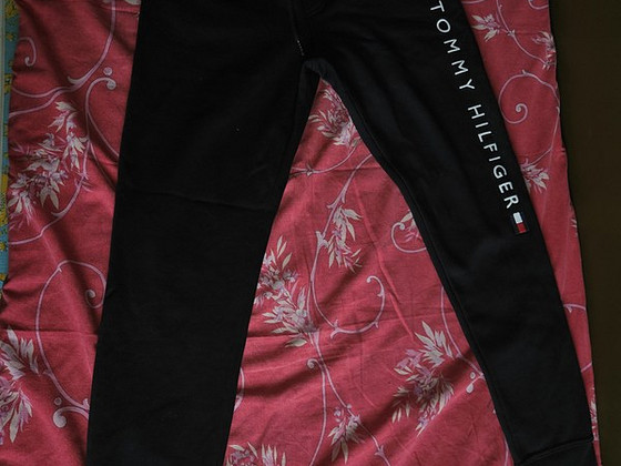 Оригинал Tommy Hilfiger