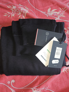 Оригинал Tommy Hilfiger (3 фото из 3)