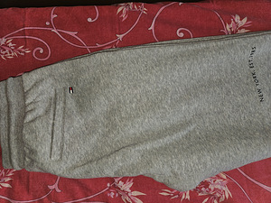 Tommy Hilfiger püksid originaal (3 foto / 3)