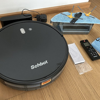 Schbot S8 roobot-tolmuimeja