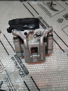 Toyota Lexus 47830-48160 46310-33010 890C0-48090 (1 foto / 3)