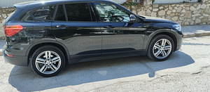 BMW-X1. F48. 2015-2022 (1 foto / 2)