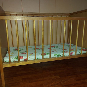 Müüa beebivoodi madratsiga