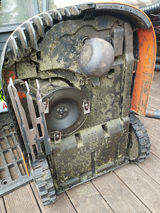 Robotniiduk (1 foto / 4)